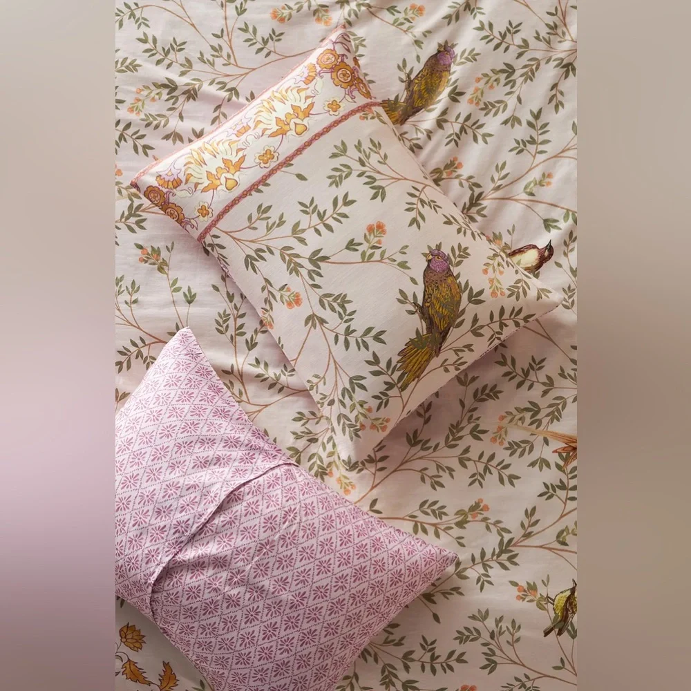 Anthropologie PRIYANKA BLOSSOM SHAMS, SET OF 2 Style 4540H605AB QUEEN STANDARD